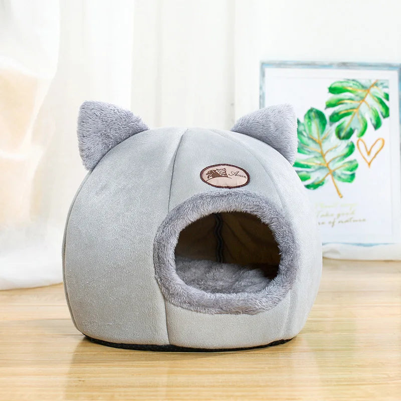 Cozy Winter Cat Cave Bed – Warm, Removable Cushion & Non-Slip Bottom