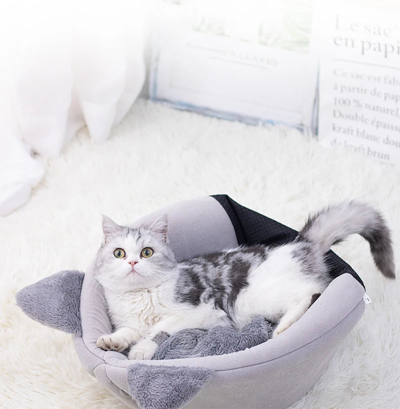 Cozy Winter Cat Cave Bed – Warm, Removable Cushion & Non-Slip Bottom